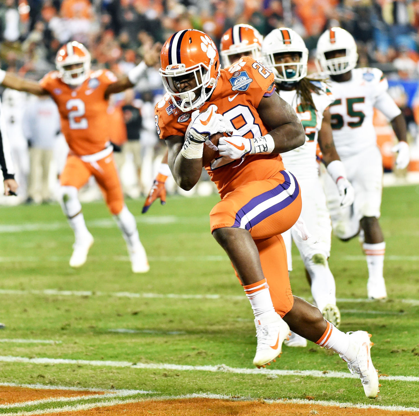 Tavien Feaster